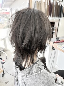 トータルビューティブレイクデュオ(TOTAL BEAUTY BREK DUO) ウルフ