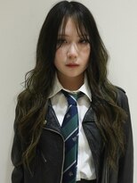 ニール シトロン 名古屋 伏見 丸の内(NEELU citron)&nbsp;【NEELU_anzu】暗めオリーブとウェーブヘア