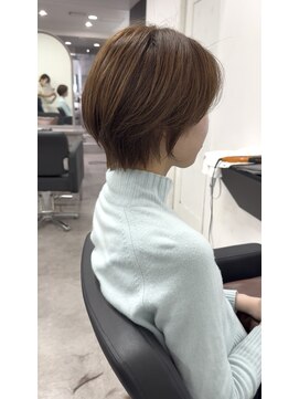 グランドライン(GRAND LINE) まるみショート　明るめブラウンベージュカラー