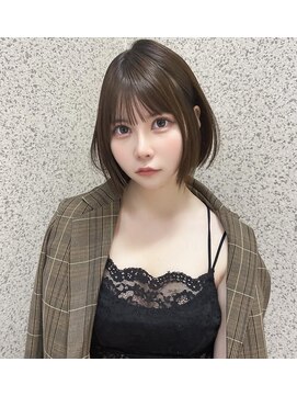 ジーナ 名駅(XENA.) 内巻き 韓国ボブ タンバルモリ 黒髪 重め シースルーバング