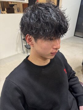 ミー 岡崎(mii) メンズシャドウパーマ[岡崎.北岡崎]