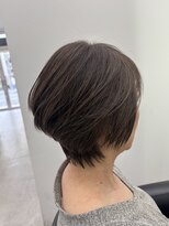 プレジールバイラファブリック(PLAISIR by LA FABRIQUE) 【下田】頭の形のよく見えるショートボブ