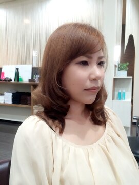 ジェイエスカシェット(JS CACHETTE) ミディアムロングレイヤー