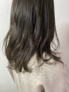 キャンバス バイ ネオリーブ 横浜西口(Canvas by neo.) ミントベージュ ミディアム