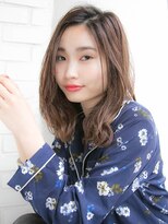 ルティア 池袋(Lutia) ナチュラルブラウン ラフ巻きスタイル