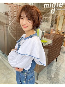 グロウミドル(GROW middle) ラフに大人可愛いショートボブ【middle daikanyama】丸岡奈央