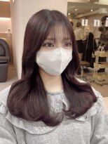 ユニ 表参道(uni)&nbsp;【uni】新野　リアル韓国ヘア　ぷつんとミディアムヘア