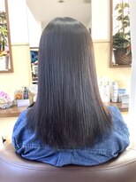 コアフィールフィス(COIFFURE fils)&nbsp;新規お得クーポンあり【見附　今町】黒髪ストレートヘア