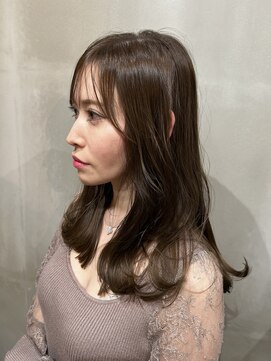 クス(KUsU) ゆるふわレイヤースタイル