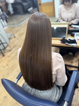 コミレ(COMILE) ハイダメージ対応の酸性矯正　髪質改善 酸性ストレート 縮毛矯正