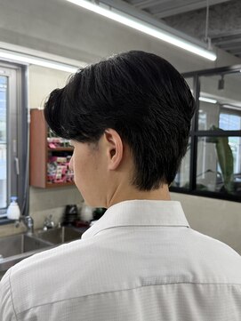 ニコ トウキョウ ロジック(nico TOKYO Logic) メンズセンターパートニュアンスパーマアップバング