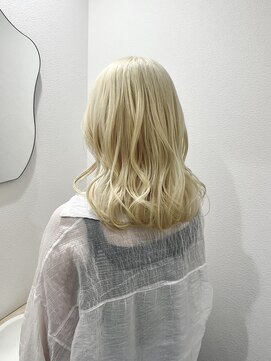 モニカ 栄店(MONIQA) 抜きっぱなしブロンド