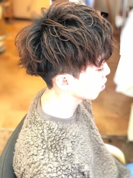 エイル 江坂(Eir) メンズ/メンズカット/メンズパーマ/ニュアンスパーマ/江坂/眉毛