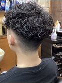 MEN’S HAIR/サーフカール/刈り上げセンターパート
