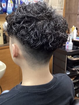 コダマ 新大塚店(KODAMA) MEN’S HAIR/サーフカール/刈り上げセンターパート