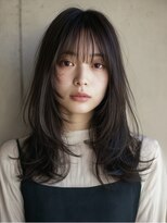 ケシキ 表参道 原宿(kesiki.)&nbsp;ミディアムレイヤー顔周りカットハッシュカットワンホンレイヤー