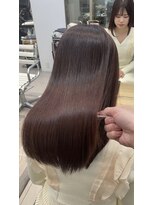 エラ(Ella)&nbsp;髪質改善×ピンクブラウン