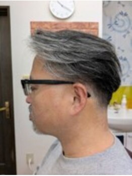バーバーエイト(BAR BER 八)の写真/ONもOFFも両方キマるスタイル！コースメニューやケアメニューも豊富にご用意！