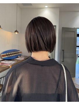 ファルファラ(farfara) 【farfara】切りっぱなしボブ/透明感グレージュ