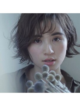 リッカ(RICCA) 【RICCA 尾松】 動きとヌケ感のあるミディアム ケアカラー