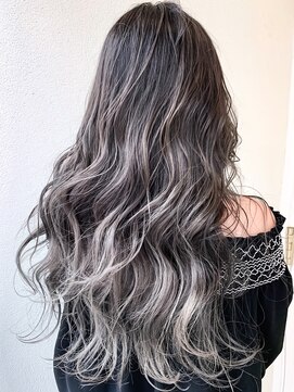 アルス ヘアーデザイン 覚王山(A.r.s hair design) Ars hair　グラデーションカラー×シルバーグレージュ