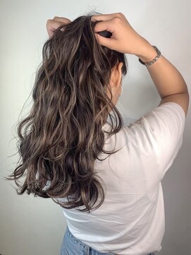 アンダーバーホワイト 京橋店(_WHITE) ハイライトスタイル