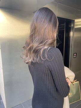 ペイププロドアイコン 博多(Peyp prod ICON) 自然光で透けるシルバーアッシュ