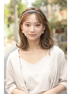 リコバイアフロート(riko by afloat) ロブヘア/韓国ヘア/シルキーベージュ/エギョモリ/ヨシンモリ