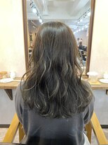ギフト ヘアー サロン(gift hair salon) 大きめウェーブ×オリーブベージュ