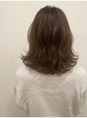 30代40代大人可愛いミディアムボブ外ハネS字ウェーブ