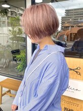 ボレロ(BOLERO) ショートボブ×ピンクベージュ前髪なしハイトーン