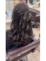 ジャムスタイリングハウス(JAM STYLING HOUSE) ☆ガーリーダウンアレンジ☆