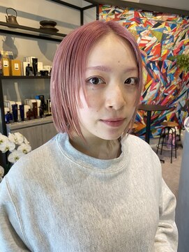 コレットヘアー ザモリオカ(Colette HAIR the MORIOKA) コーラルピンク×デザインボブ