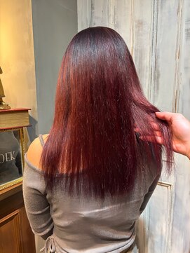 フークフーク(HOEK HOEK) 艶カラー×チェリーレッド