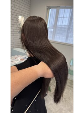 ダイアモンドリリー(Diamond Lily) 赤み消しカラー/髪質改善トリートメント