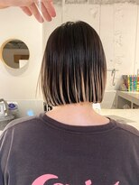 ルーム(Loom.)&nbsp;デザインカラーコントラストハイライト切りっぱなしボブ