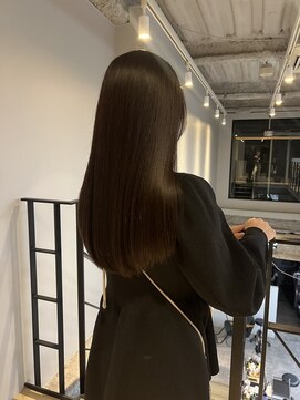 ヌープヘアーアイス(NUUP.hair ici) 20代30代◎ブラウンベージュで韓国風くびれミディ