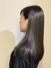 チェアー ヘアスパネイル(Chair hair spa nail) 透明感と艶感・ストレートロング