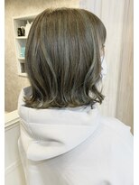 キャアリー(Caary)&nbsp;福山市Caary ハイライトグレージュ外ハネボブ☆*