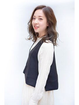 レスピア 銀座(Respia) 大人可愛いウェーブミディ【銀座】30代40代