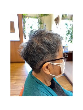 キキ 美容室(KIKI) グレーショートスタイル