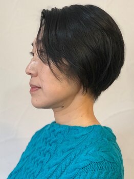 ナチュラ(naTURA)の写真/小顔な印象に♪小顔補正立体カット【ステップボーンカット】ショート～メンテナンスカットまでお任せあれ!