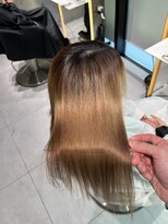 ロンドメリア 天神大名店(Lond Melia)&nbsp;★ くびレイヤーエモージュ黒髪グレーベージュレイヤーロング★