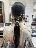 ピークアブー アヴェダ アトレ恵比寿(PEEK-A-BOO AVEDA) 結婚式お呼ばれヘアタイトヘアアレンジ金箔アレンジ成人式ヘア