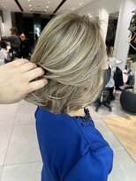 立体感の出るハイライトデザイン　明るい白髪染め　50代60代70代