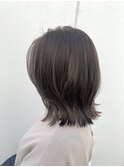 切りっぱなしミディ×シアーグレージュ