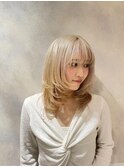 ミルクティーベージュカラー/レイヤーカット/海外風レイヤー