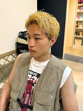 ヘアリゾート粋 ウナム 新宿東口店(enam) アップバング/ショート/ブリーチカラー