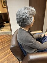 髪匠アンティーナ(髪匠Anteena)&nbsp;カラー無し。大人ショートカット