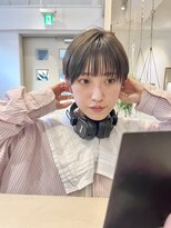 ロマリア(Lomalia)&nbsp;【Lomalia表参道】ショートヘア/シアーカラー/ベージュ